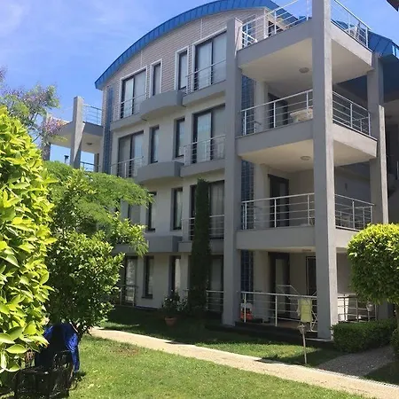 Garden Side